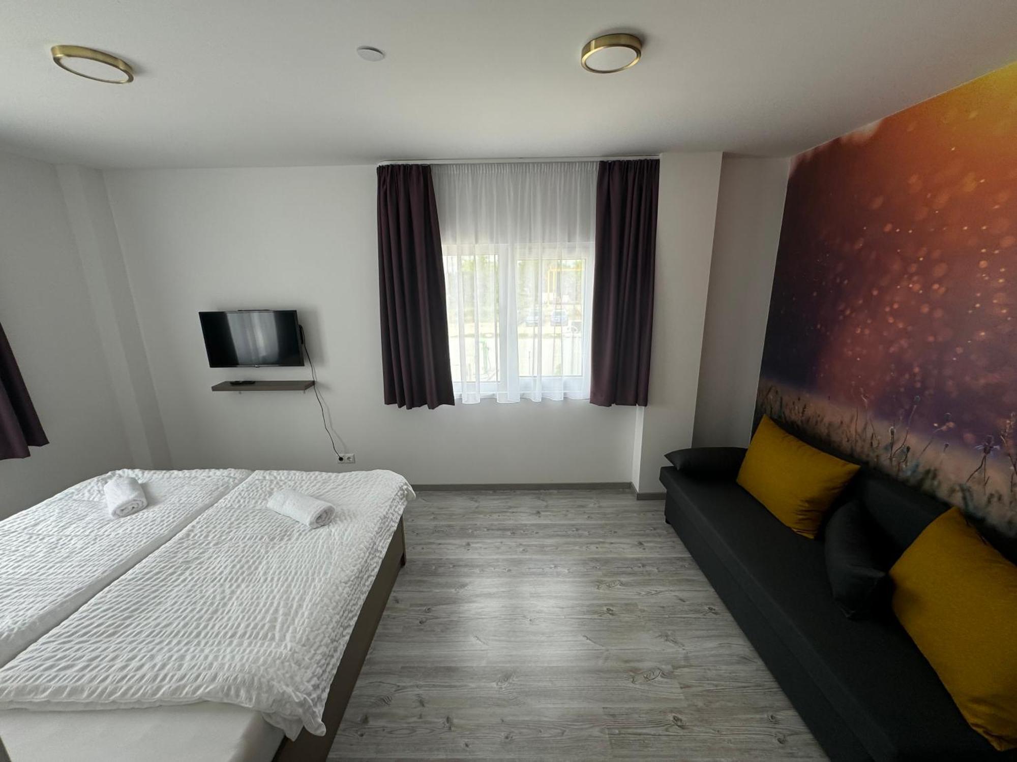 Potkerek Motel เยอร์ ภายนอก รูปภาพ